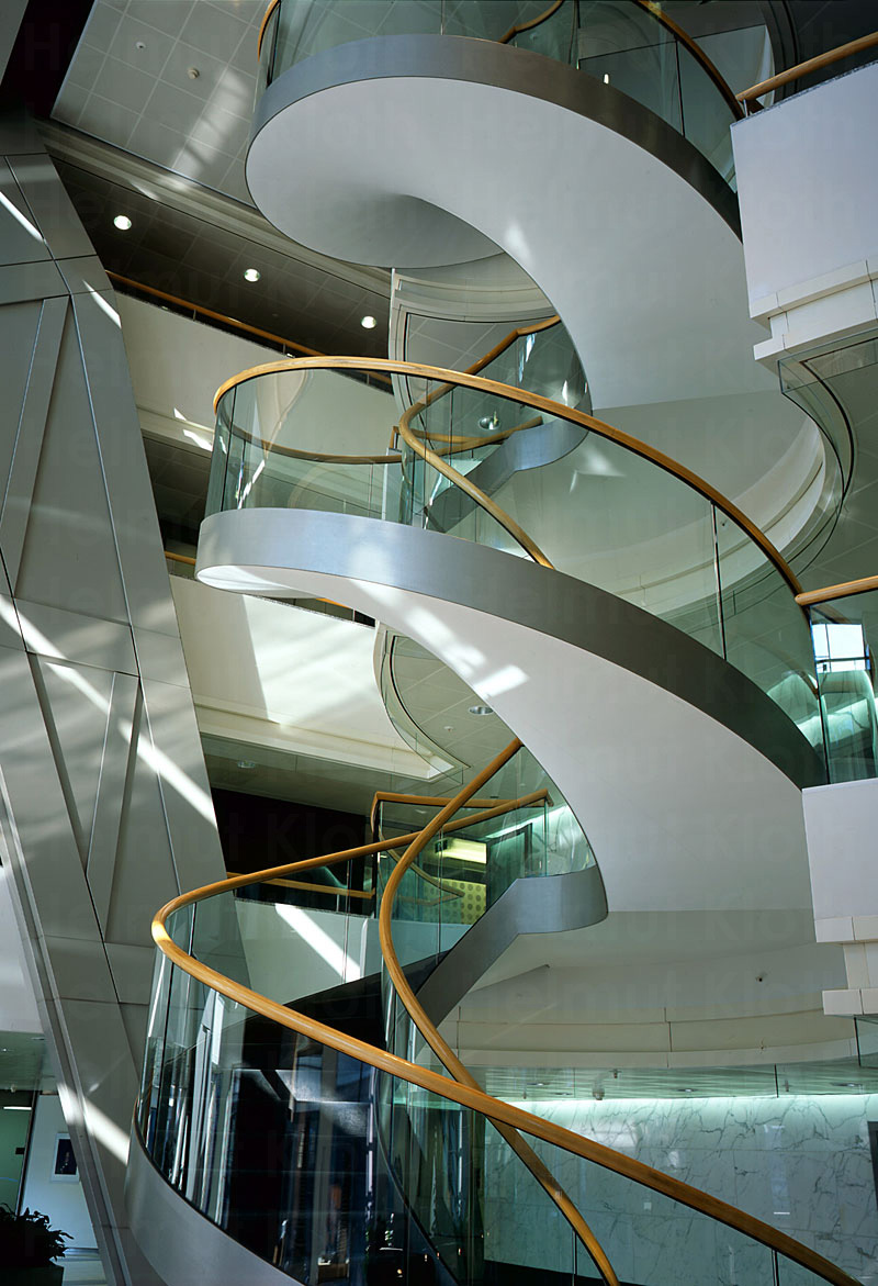 &copy; Helmut Kloth: Rembrandt Tower (Amsterdam/Niederlande)